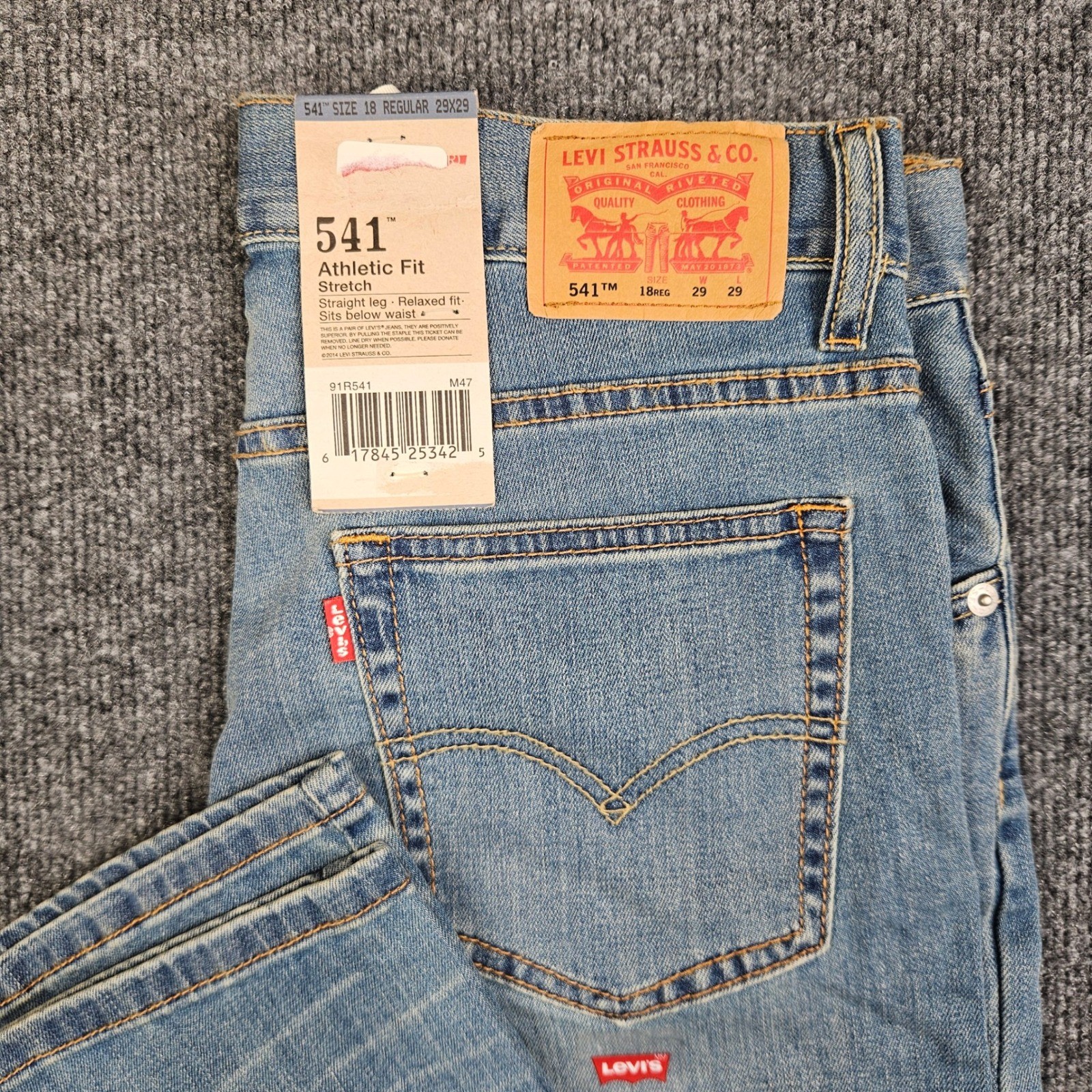 Levis 541 Athletic Fit Jeans Boys 18 Reg W29 L29 Relaxed Straight Denim Med Wash