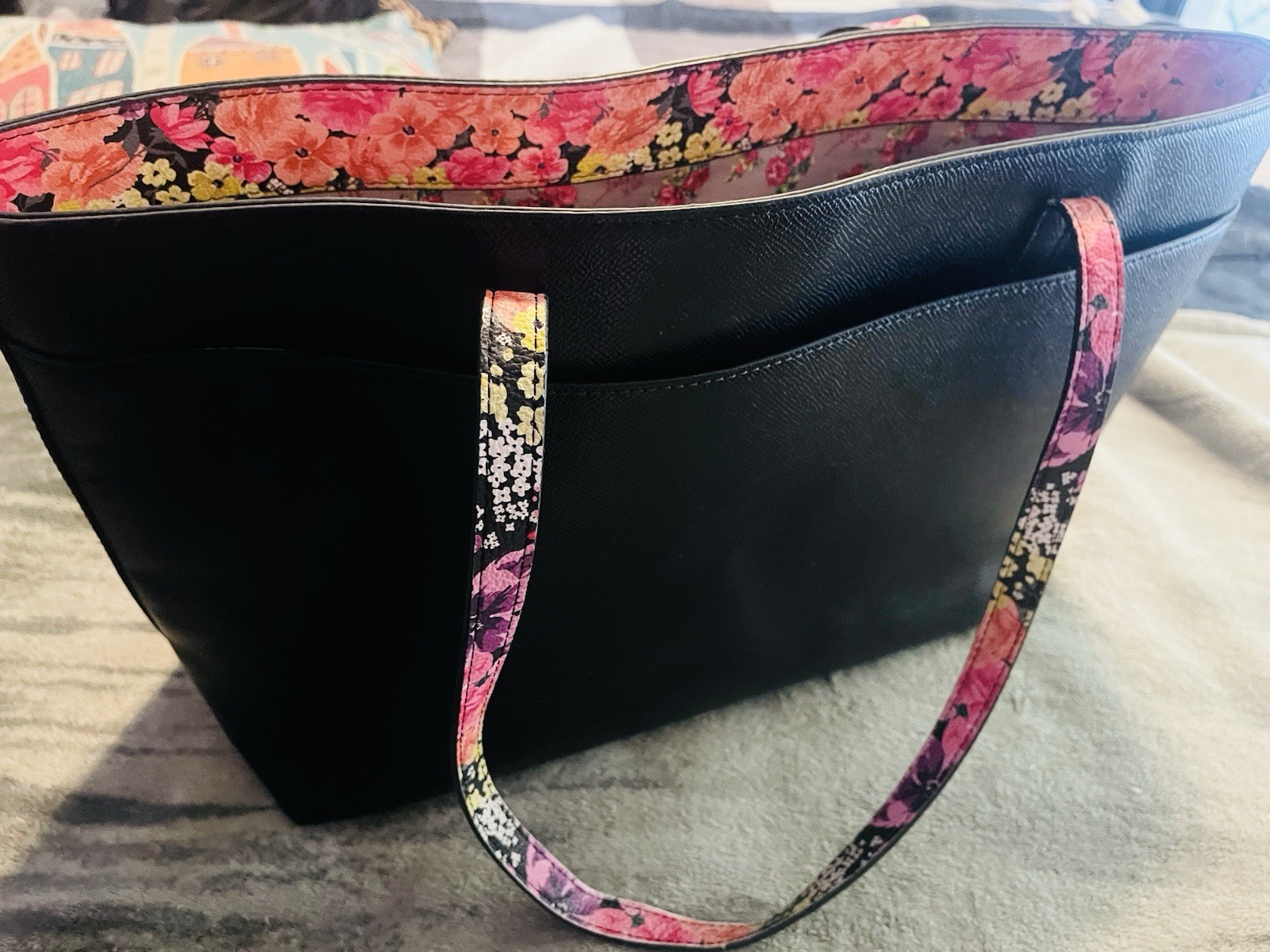 Betsey Johnson Black ,Floral Lined Inner Pockets Bow Gold