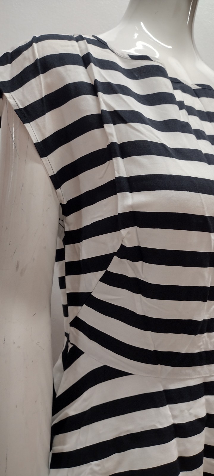 BB Dakota Black & White Stripes Dress Striped Emo Euro 30 USA 8 Waist 28 inches