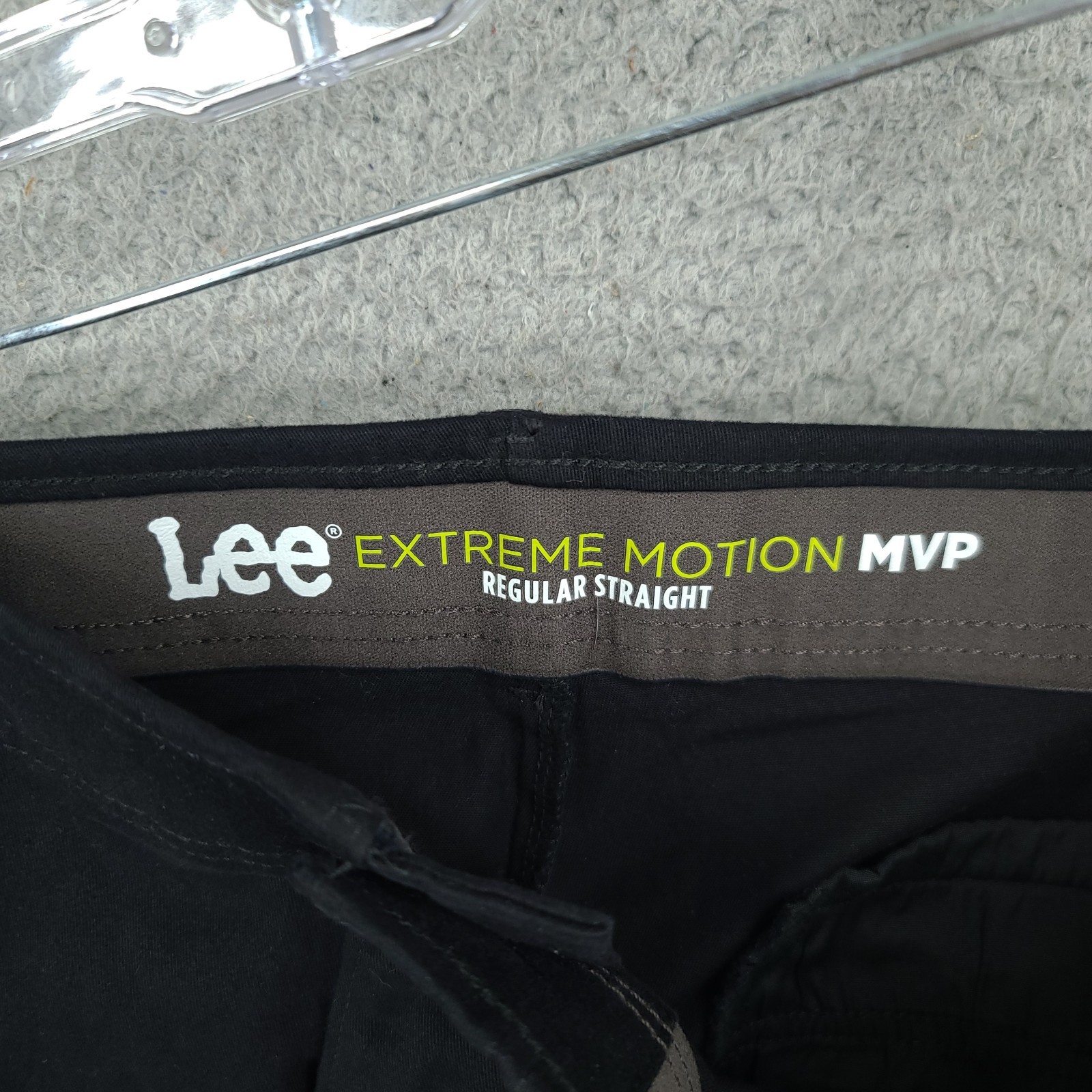 Lee Jeans Mens 42 X 32 Extreme Motion Mvp Regular Straight Black Stretch