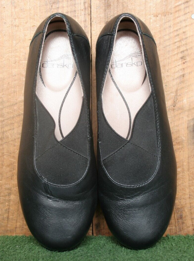 DANSKO ‘Ann’ Black Leather & Elastic Gore Loafers EUR 37 | US 6.5-7 (Defect)