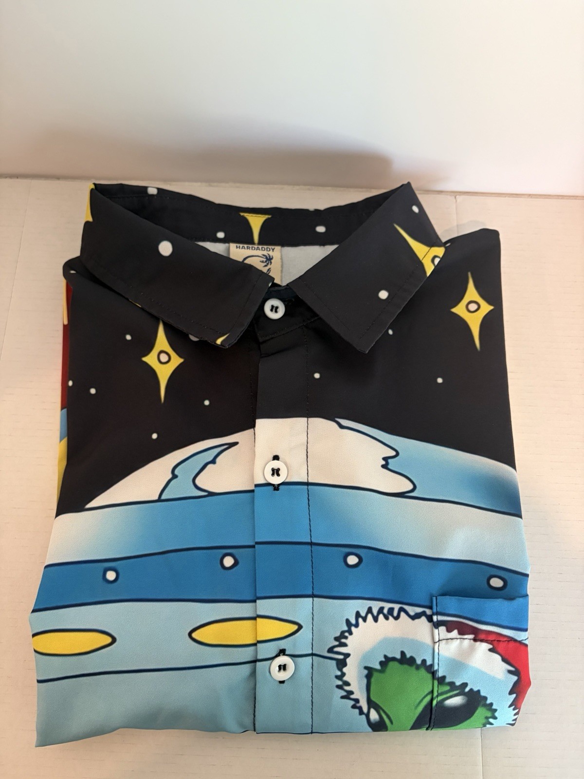 Alien Christmas Casual Button Up Short Sleeve Shirt