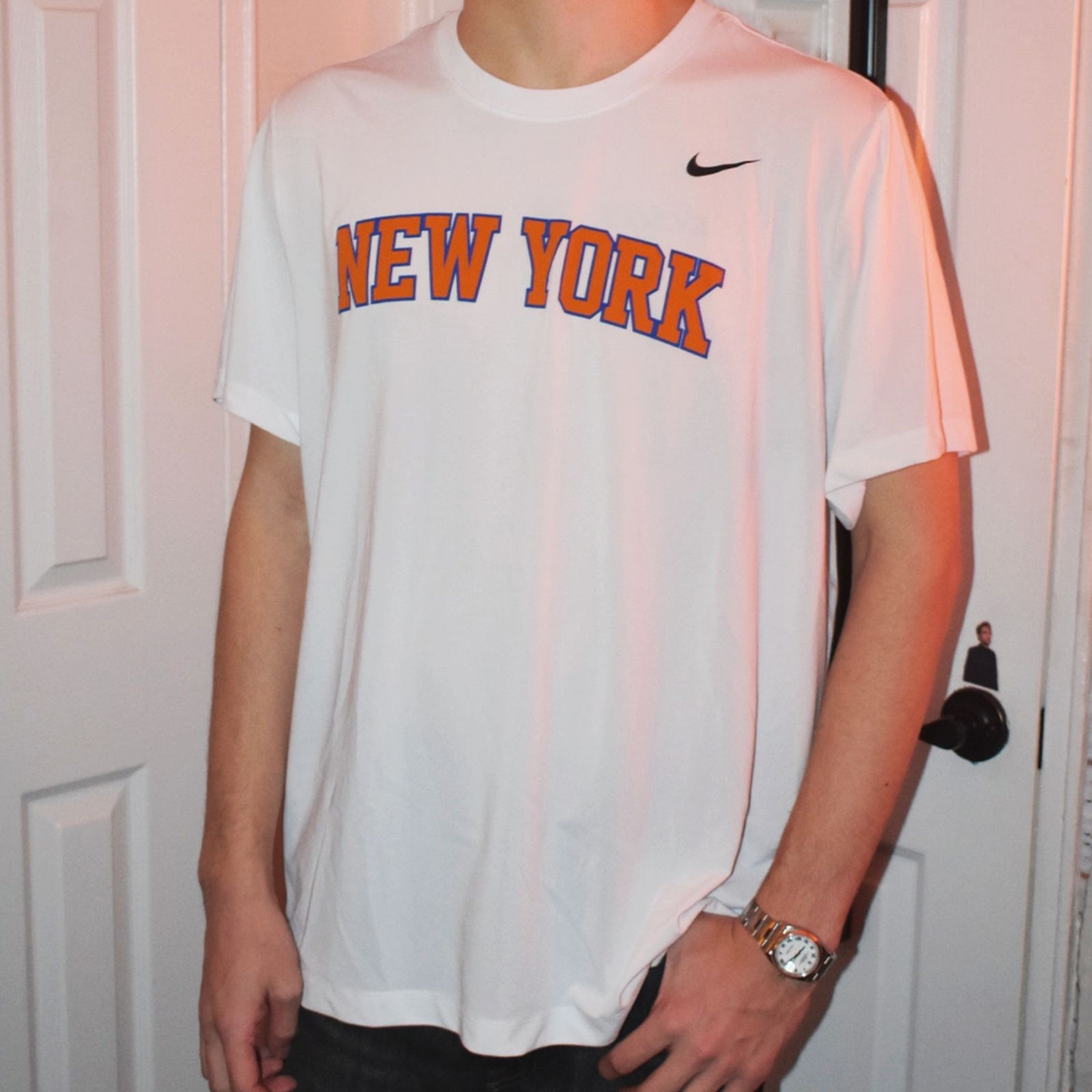 official NBA new york knicks training center white tee shirt 🏀 (Men’s SIZE XXL)
