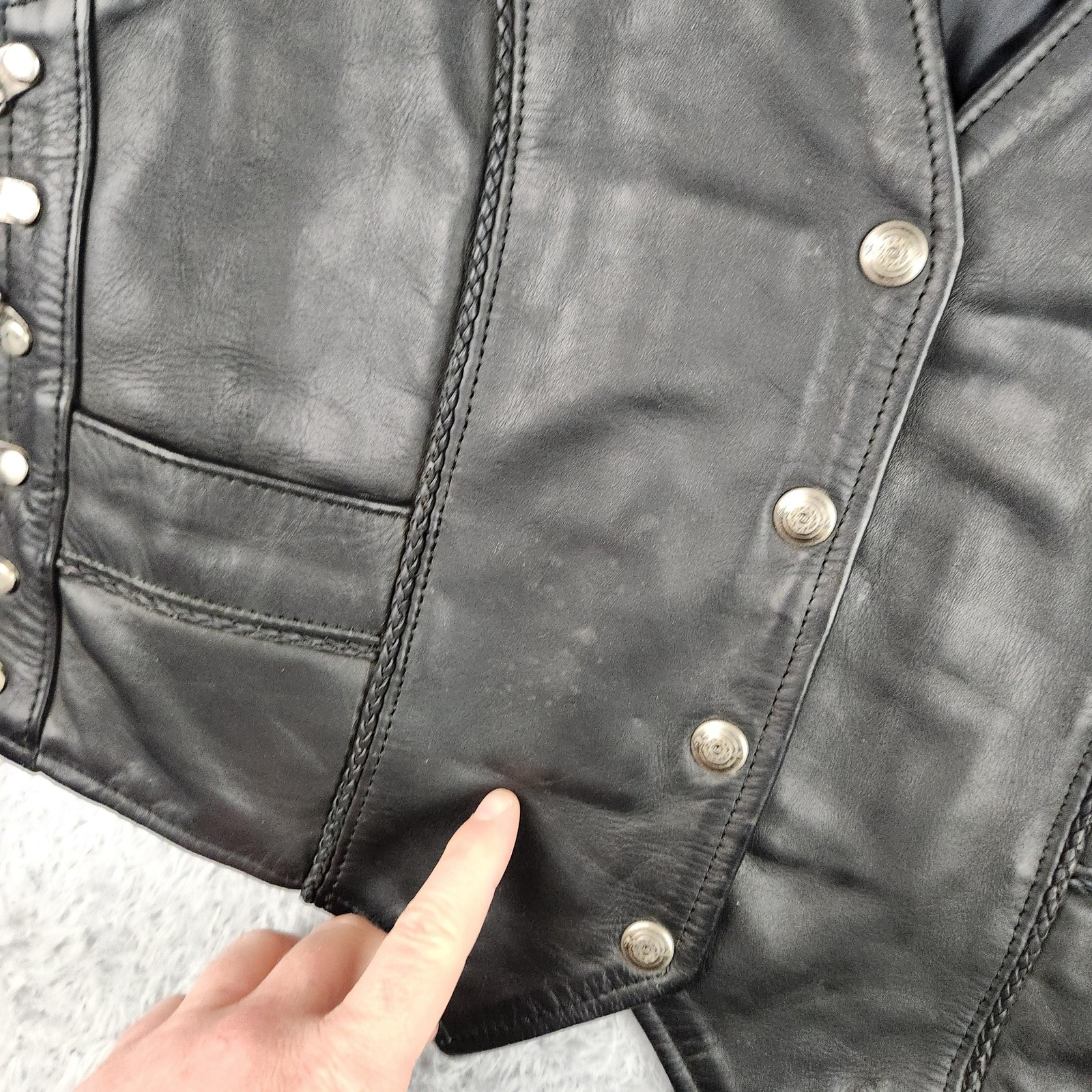 Milwaukee Leather Vest Womens Medium Black Snap Lace Up Biker Motorcycle Riding