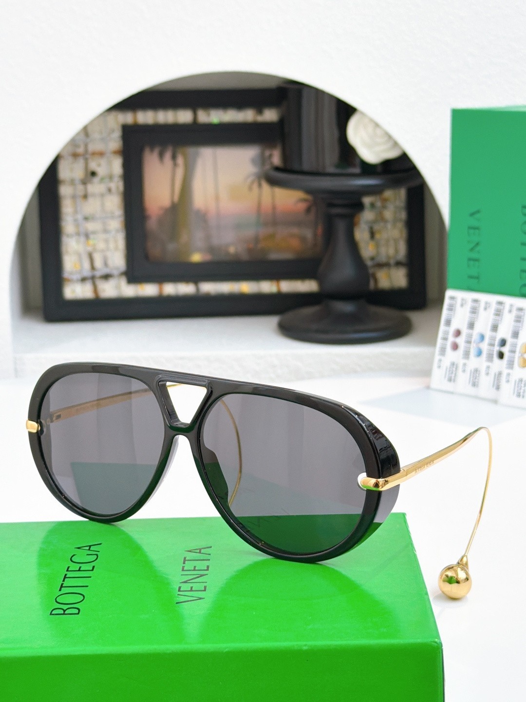 BOTTEGA VENETA BV1273S Black Gold / Smoke Gray Size 180 Sunglasses New w/ Case