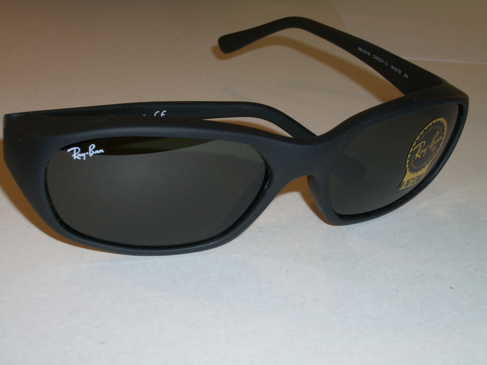 RAY BAN STUNNING RB2016 W2578 BLACK G15 UV PREDATOR WRAPS SUNGLASSES w/CASE BNEW