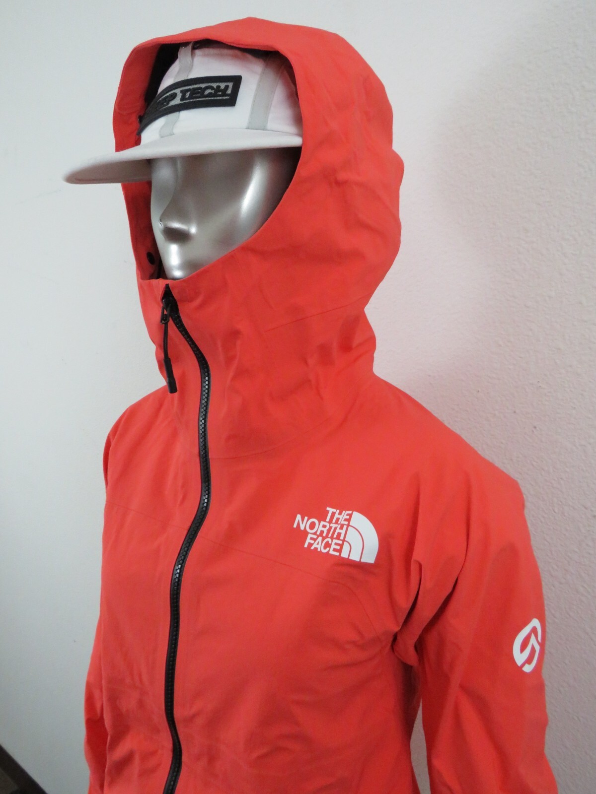 Womens The North Face Summit Chamlang FUTURELIGHT Ski Climbing Shell Jacket Oran