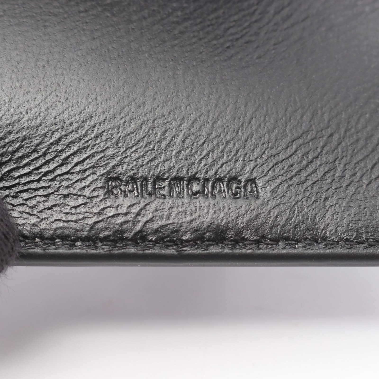 Balenciaga Classic Mini Wallet Leather Wallet – DUTY FREE