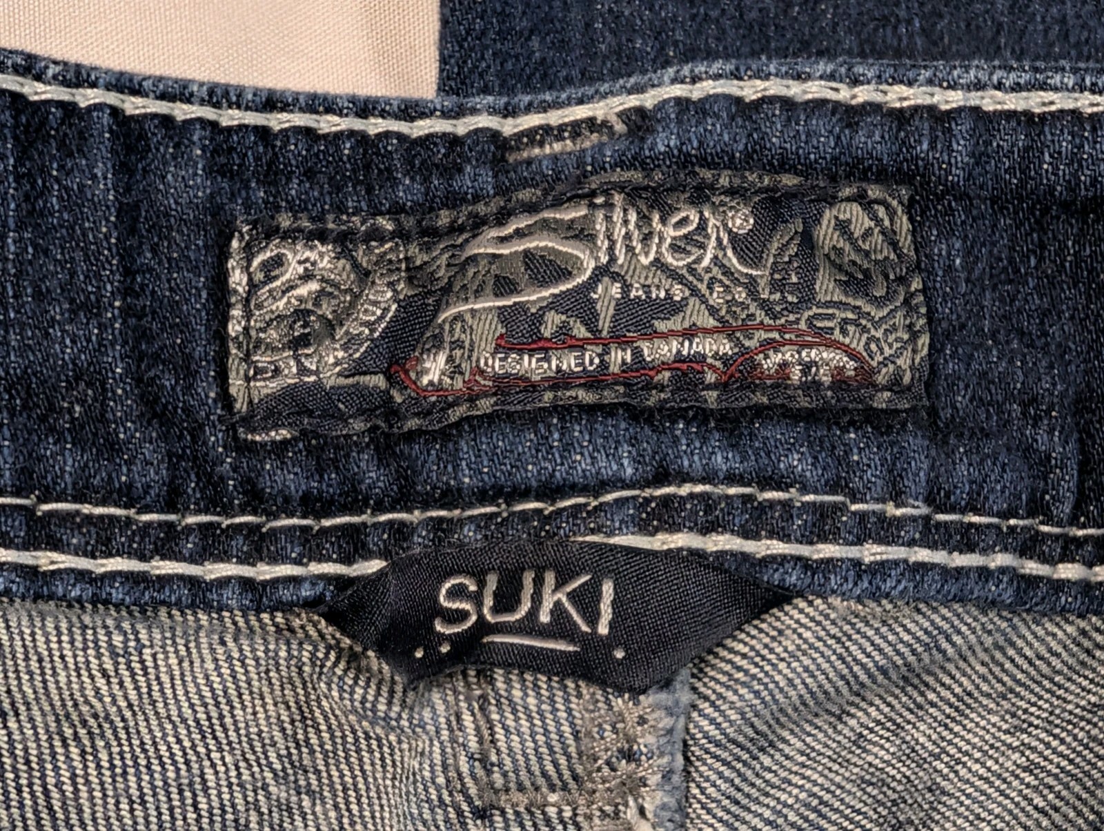 Silver Jeans Co Suki Womens 29×32 Dark Wash Stretch Bootcut Embroidered Pockets
