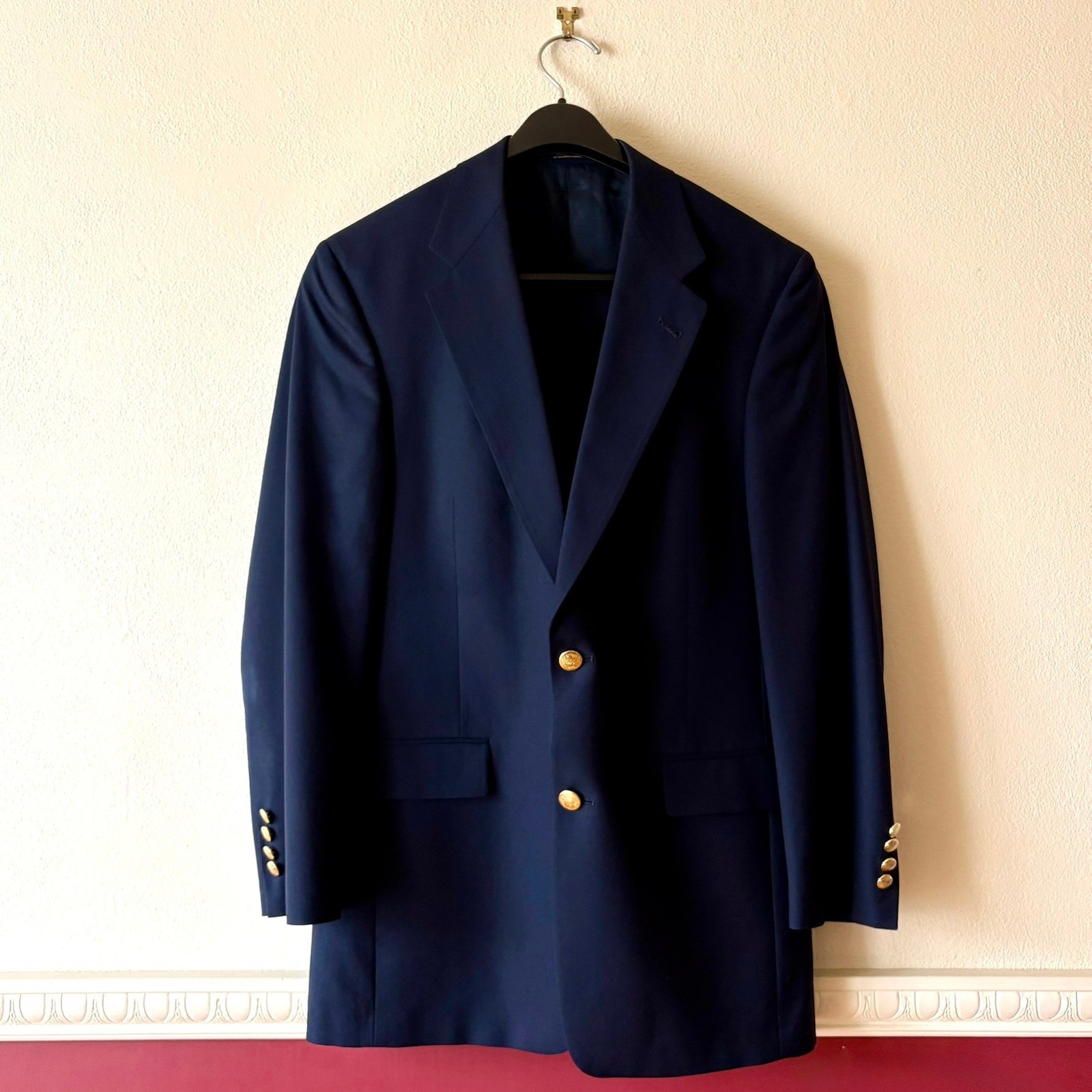 Hart Schaffner & Marx Navy Blue Wool Blazer Gold Buttons 38R USA Made Preppy VTG