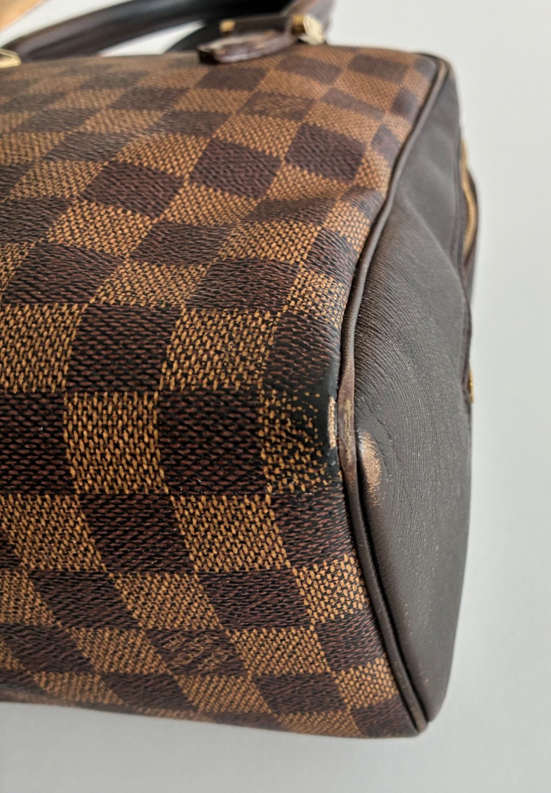 Louis Vuitton Damier Ebene Handbag – Authentic