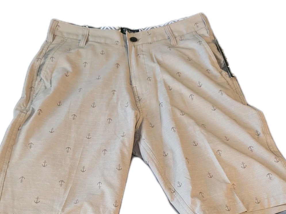 NWT Trunks Multi Functional Shorts Size W 30 Men’s With Pockets Quick Dry