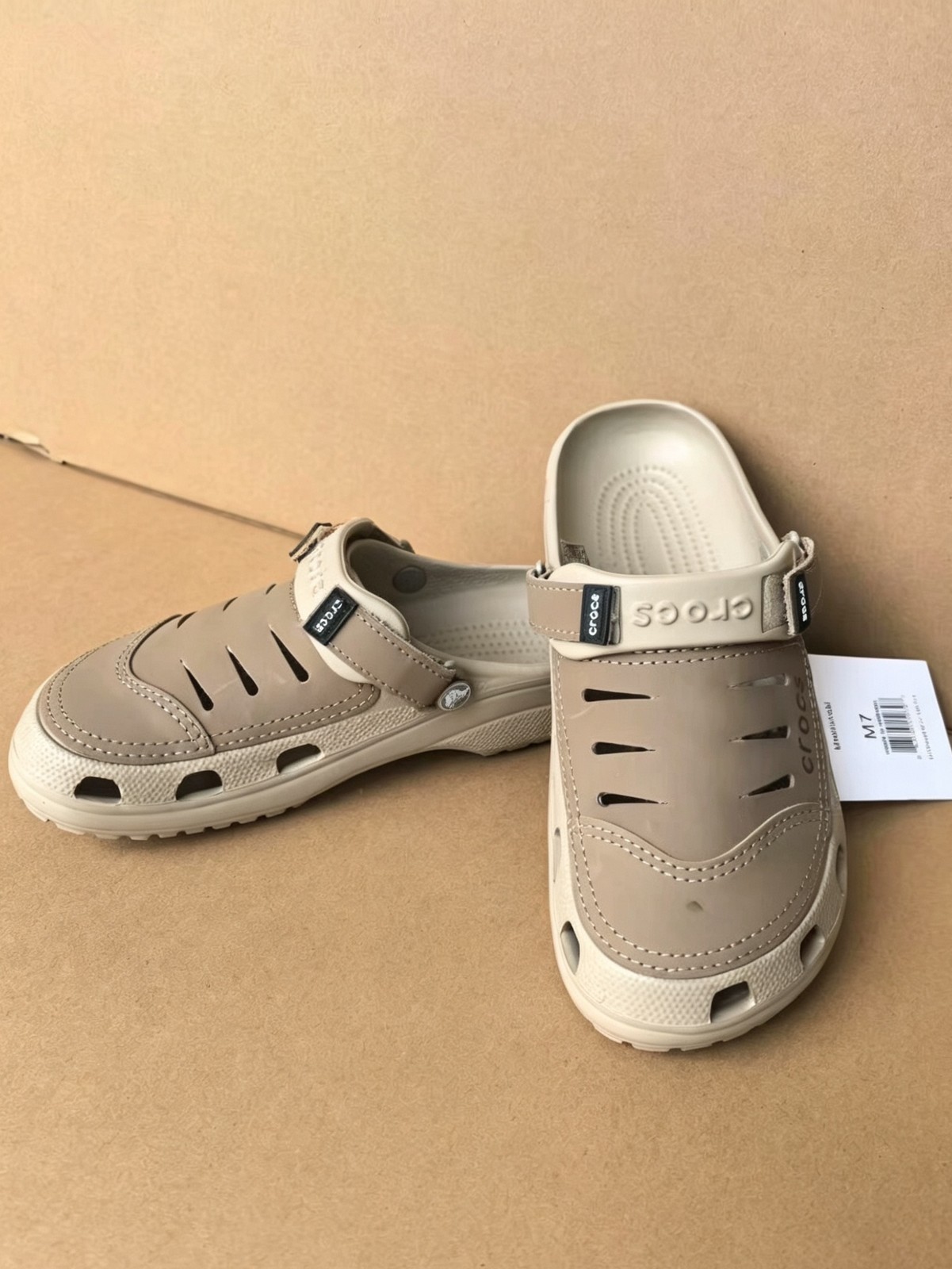 NWT Men’s Classic YukonCrocs Clog Slip-on Casual Sandals