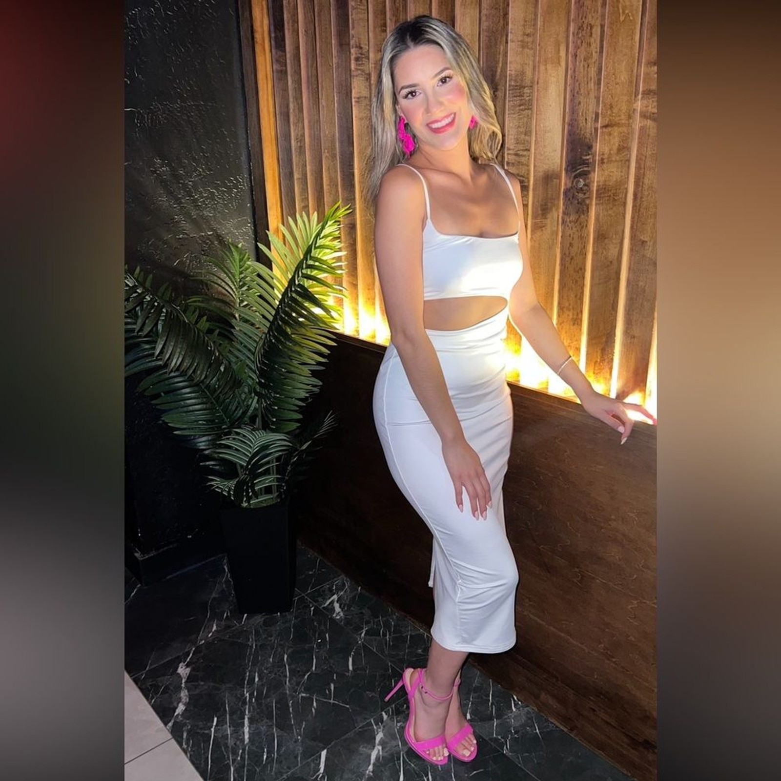 White waist cut out bodycon midi dress XS | sexy night out club vacation party