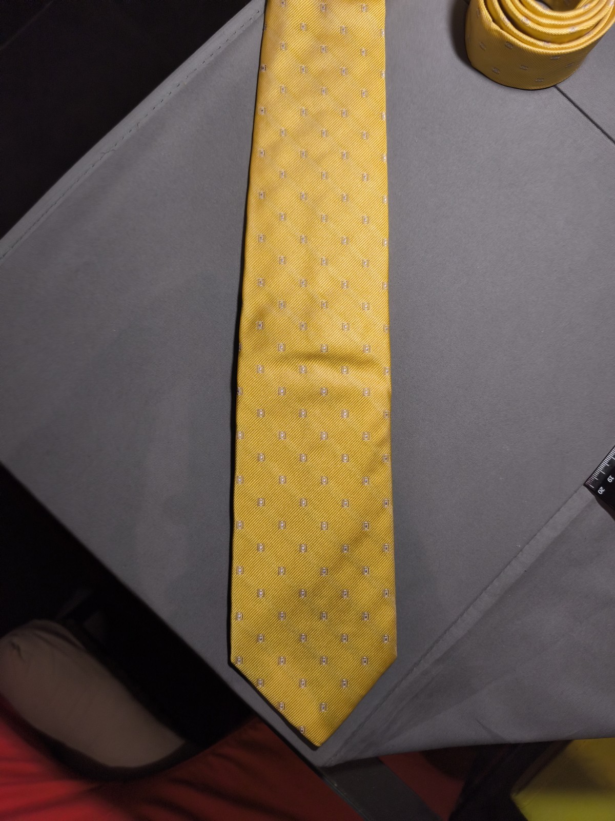 Church’s – Solid Color Microdrawing Geometric Silk Tie Made in Italy