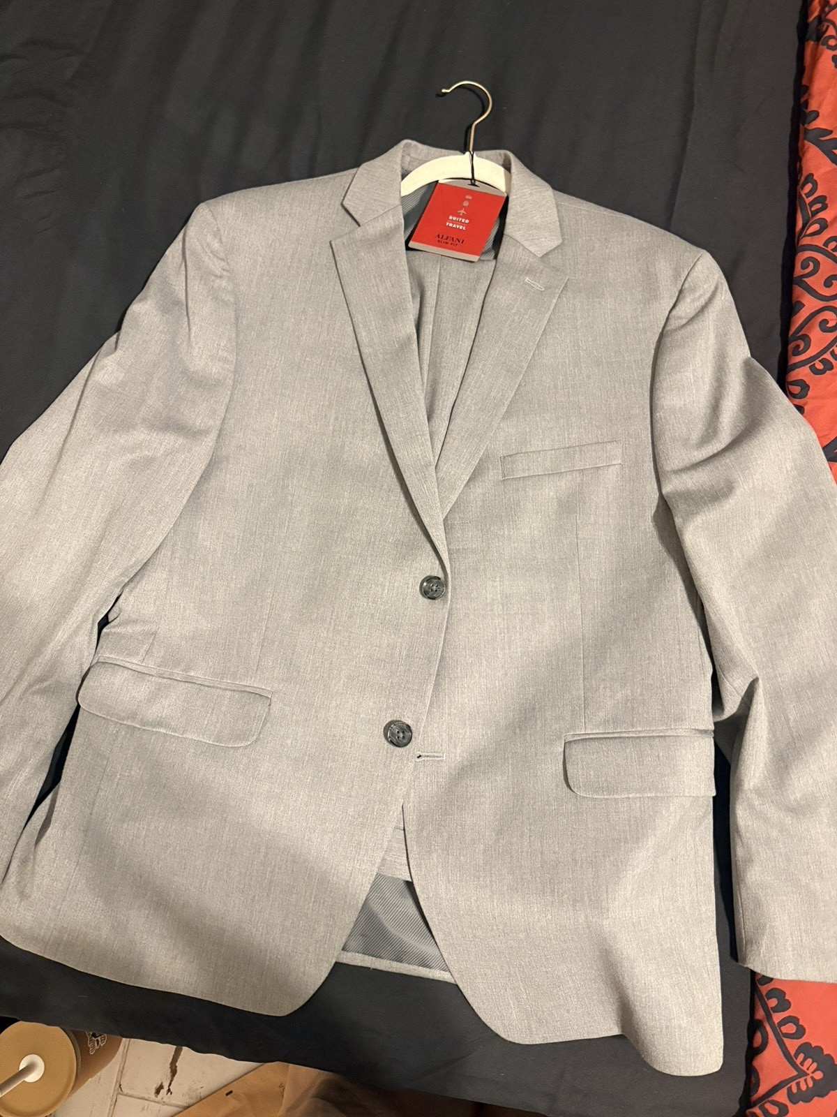 Alfani Men’s Slim Fit Gray 2-Piece Suit 39R Jacket, 32×30 Pants