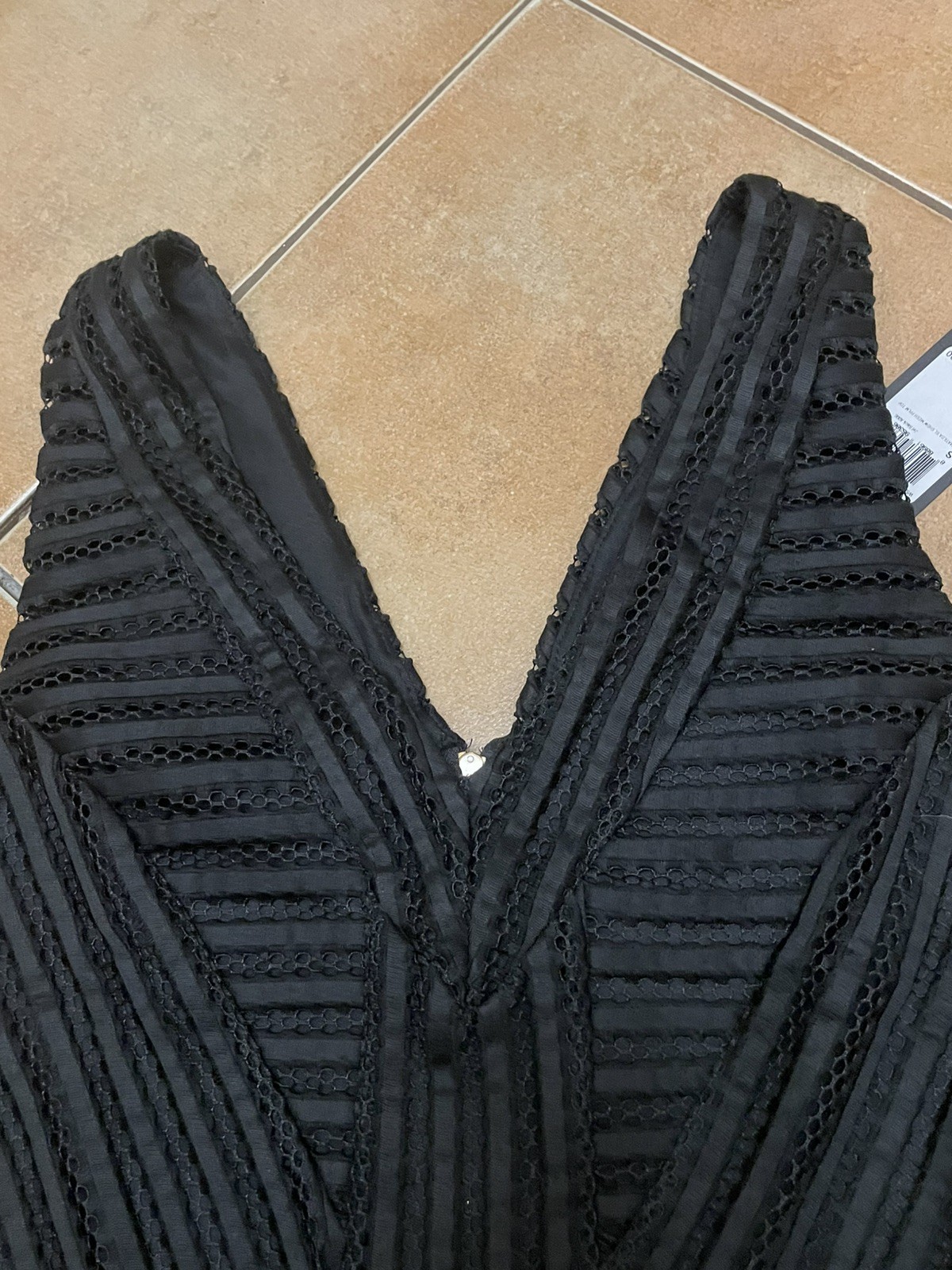 New GUESS Black Mesh Peplum Sleeveless Top V-Neck Zip Accent Size S with tags