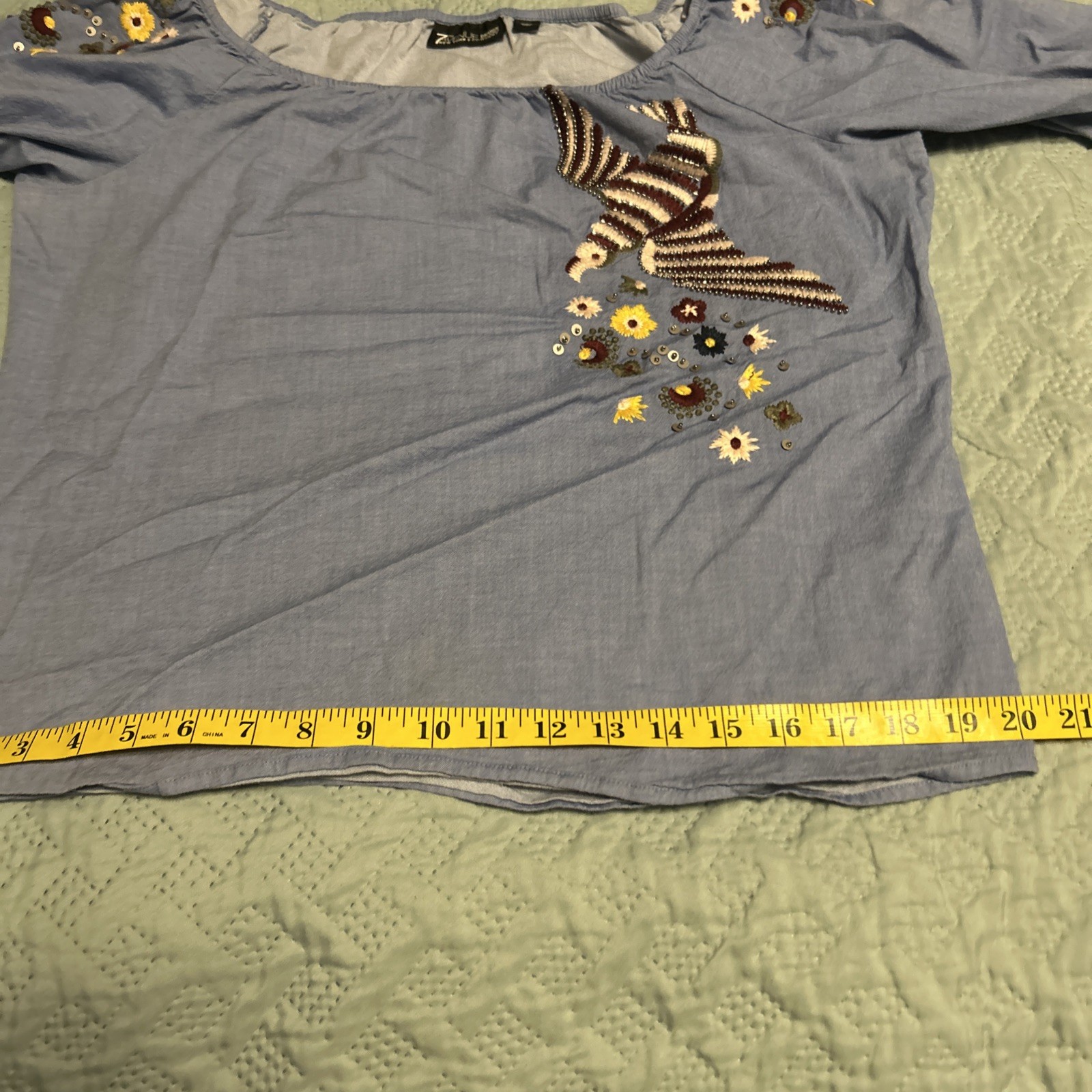 7TH AVENUE NEW YORK & COMPANY DESIGN STUDIO blue top with embroidery Size Small