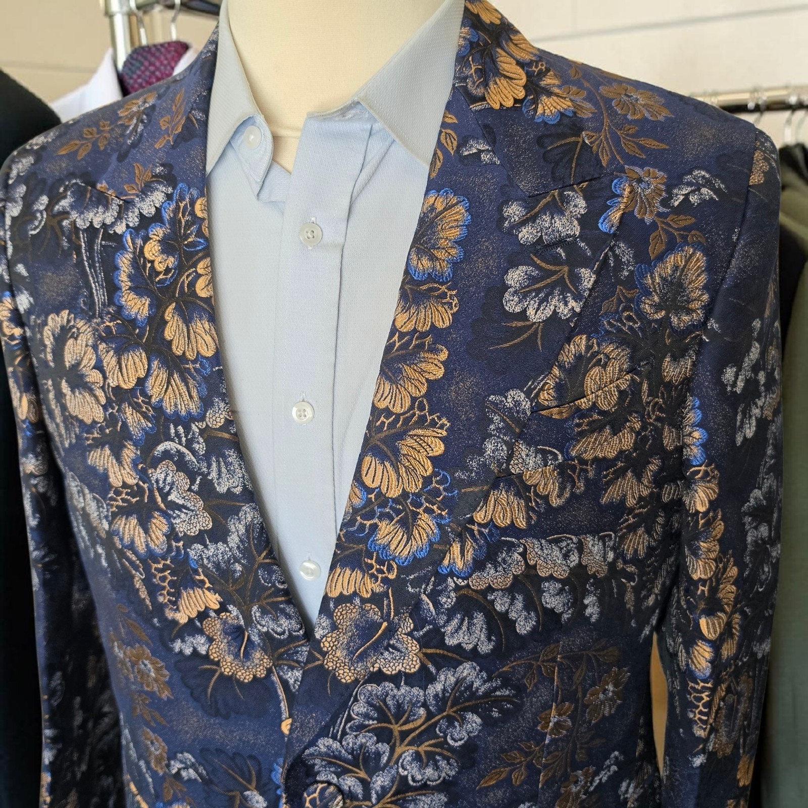 New Etro Evening Jacket 52it 42r Silk Cotton Blend Brocade Peak Lapel $2800