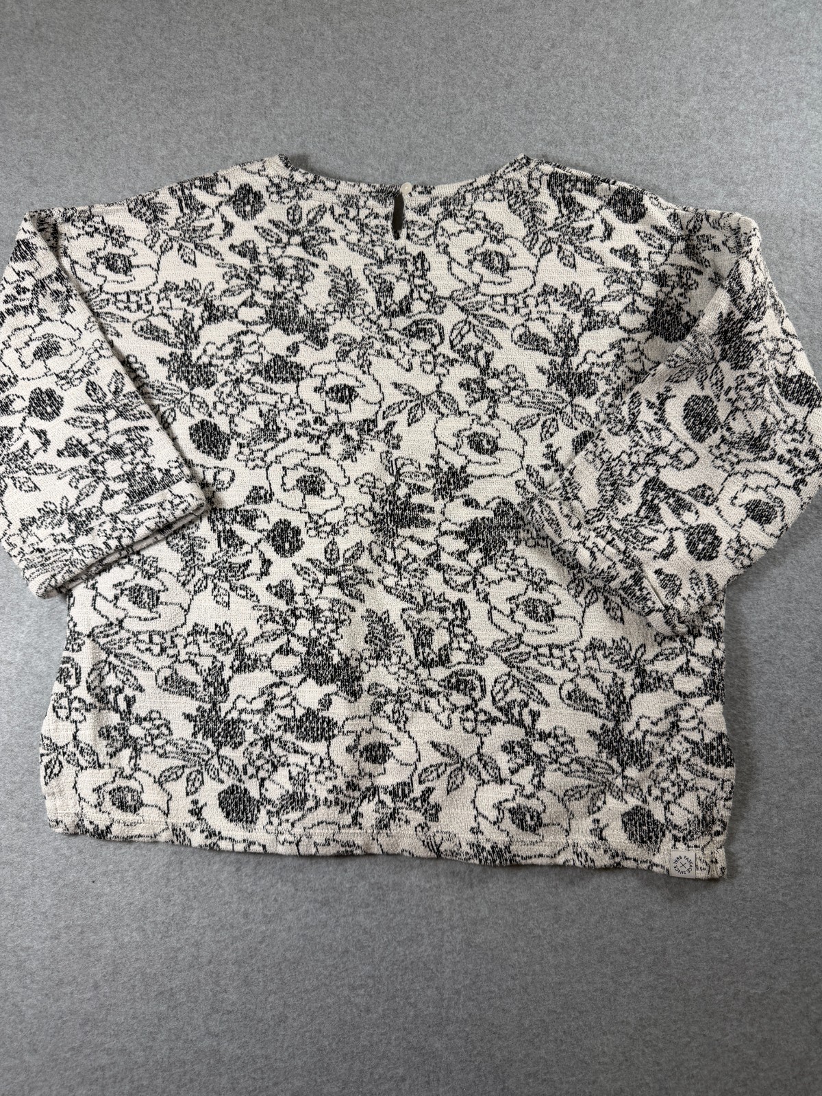 Fat Face Black & White Top Floral Womens Size 10 3/4 Sleeve 100% Cotton Pockets