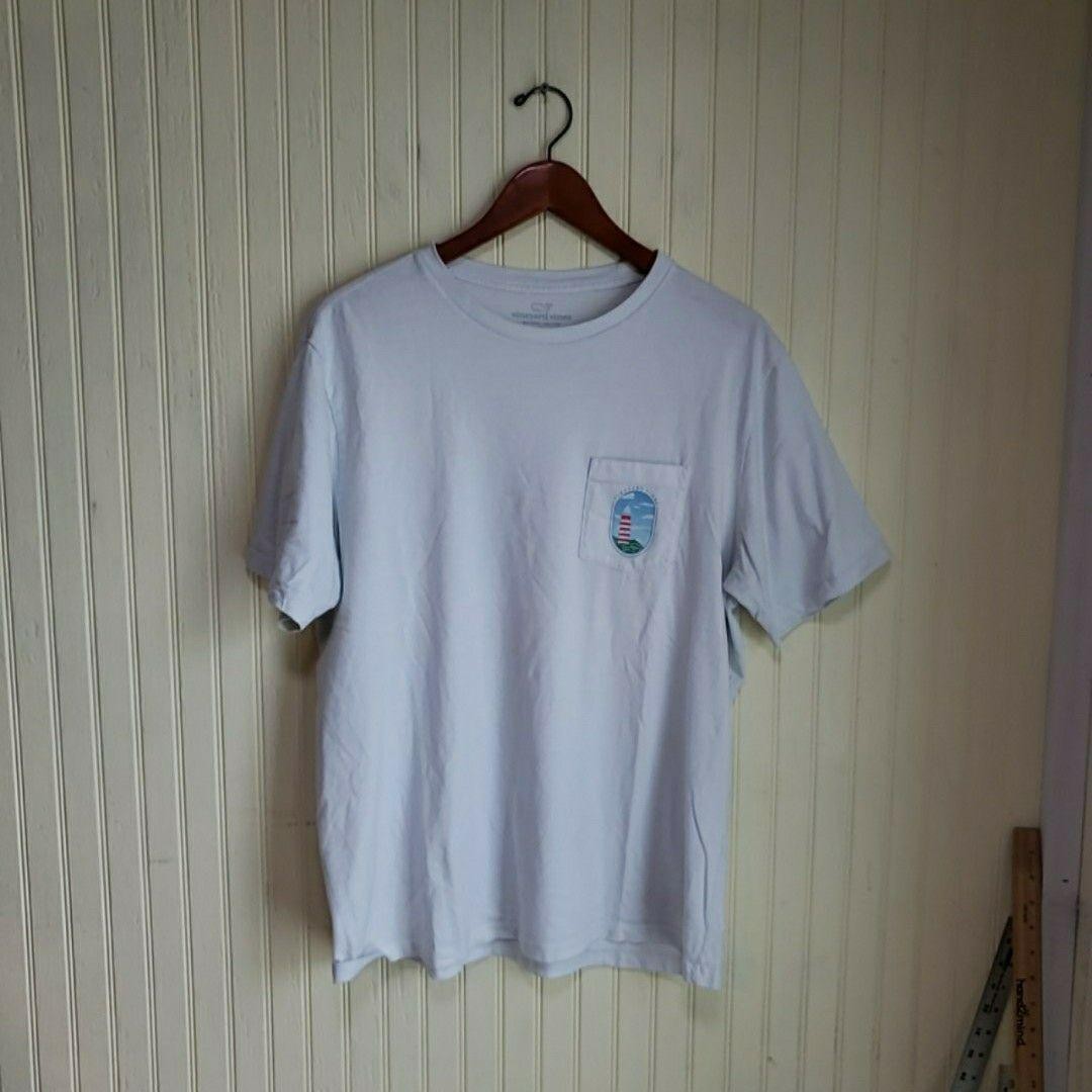 Vineyard Vines Shirt Mens Large Light Blue Lighthouse Pocket Graphic Tagless Tee