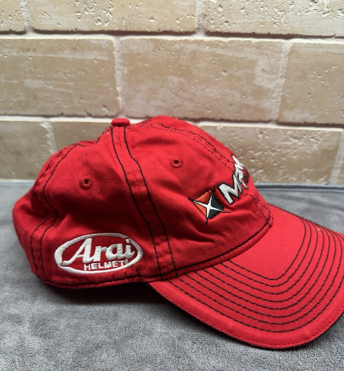 Honda Motocycle Dealer hat cap Red Adjustable strap Dunlop Arai helmet logo