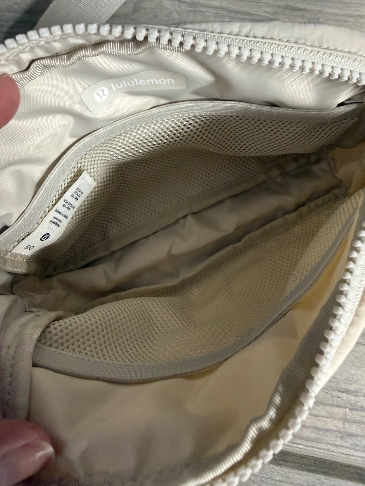 ✨Lululemon Everywhere Belt Bag – White Opal Crossbody Pack – Big ✨