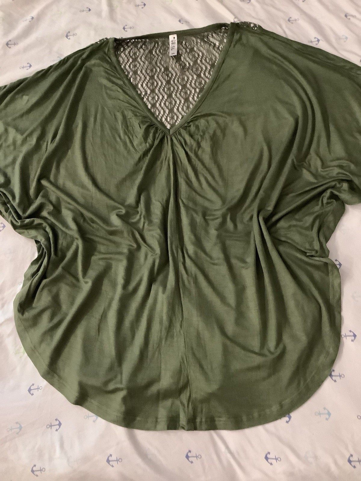 Glitz Women’s Olive Green Lace V-Neck Circle Batwing Dolman Sleeve Blouse 2X