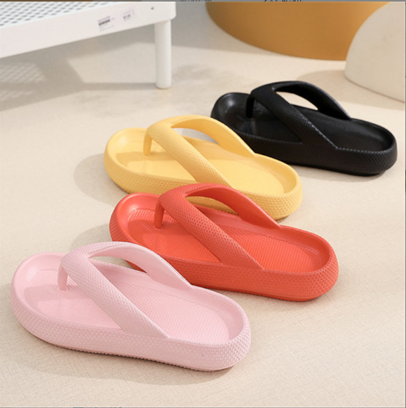 Pillow slippers Anti-Slip Sandals Soft Slippers Cloud Shower Home Hole Shoes