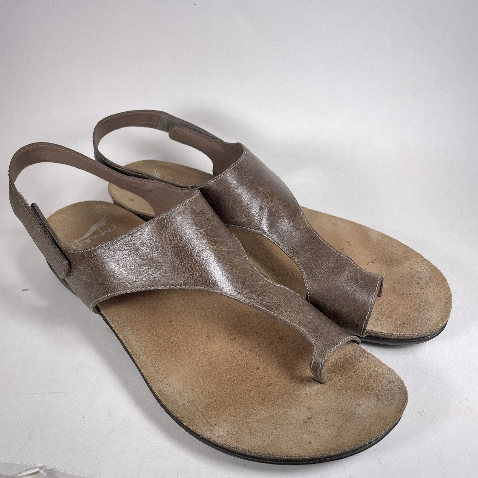 Size 42 – Dansko Reece Stone Women’s Loop Sandal Thong Toe Strap Brown