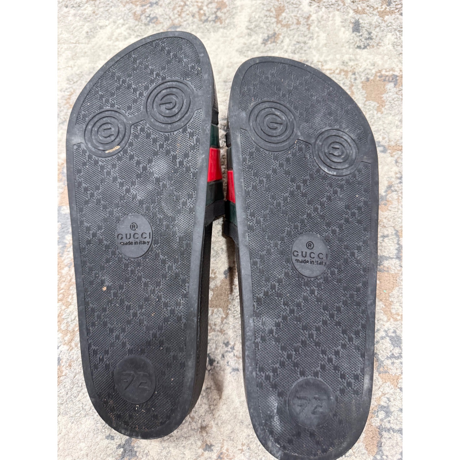 Gucci Web Slide Sandals Black Green Red Stripe Rubber Mens Size 42 Italy
