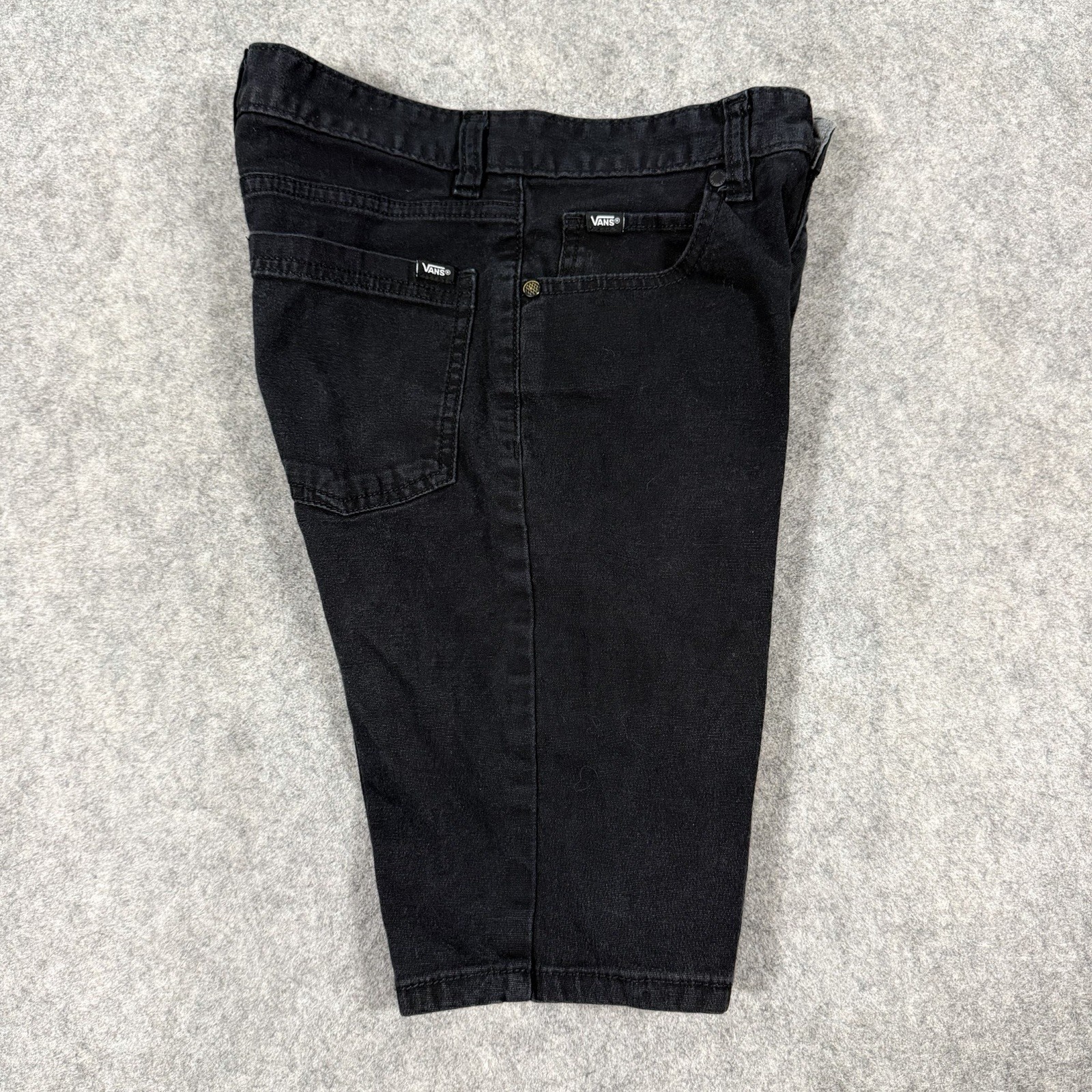 Vans Shorts Denim Jean Shorts Youth Boy’s Size 12 (Actual Fits 25.5×8.75) Black