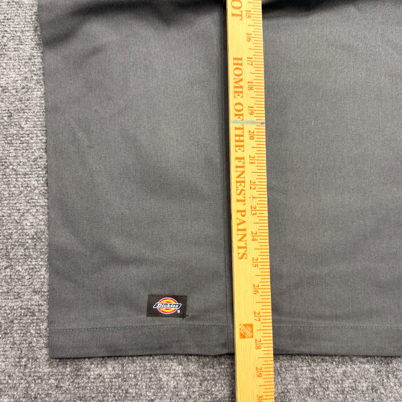 Dickies Mens Twill Work Short Loose Fit 44×15” Charcoal Grey – NWT