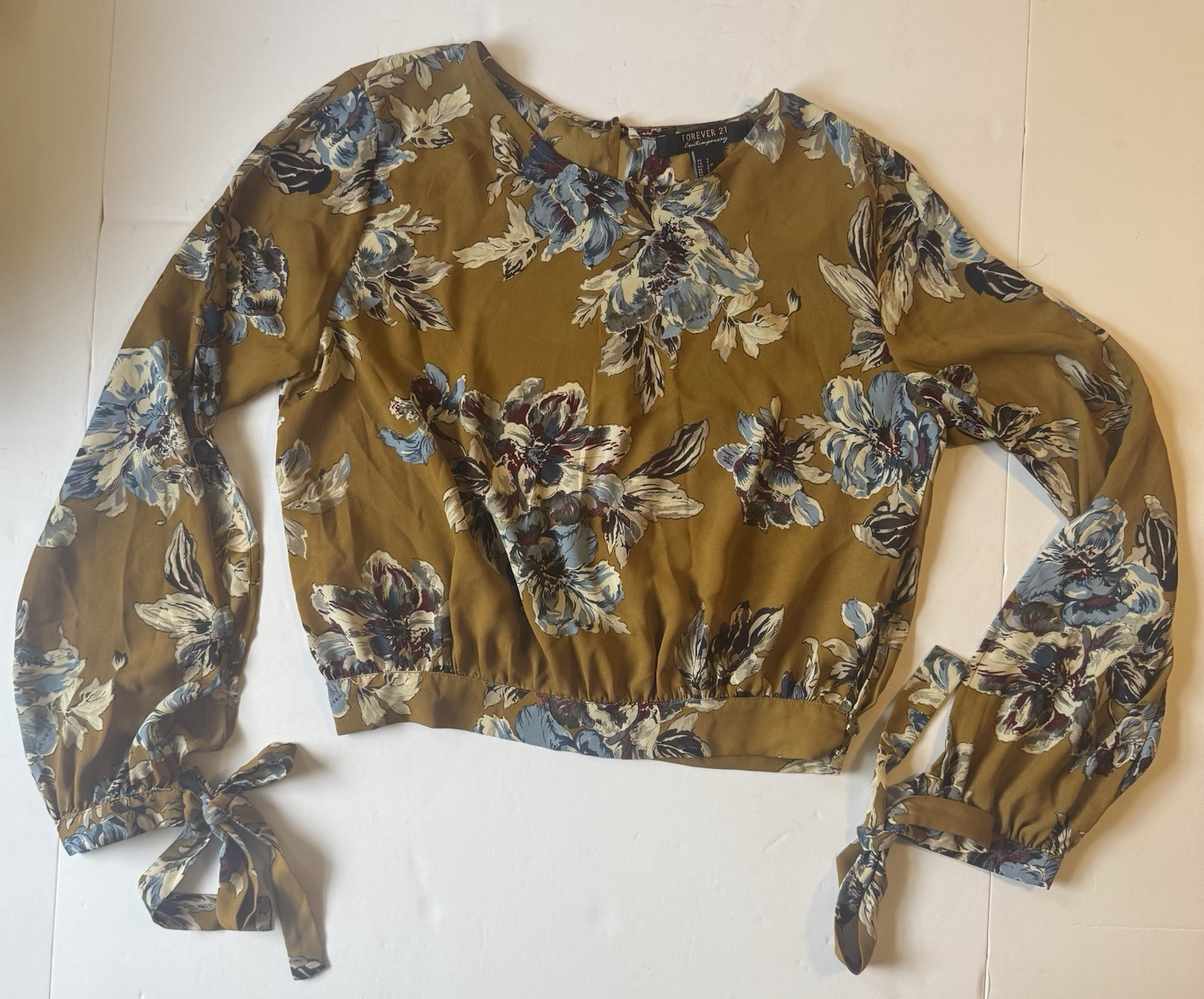 Forever 21 Blouse Womens Small Floral Cropped Ruffle Sleeve Office Career Boho