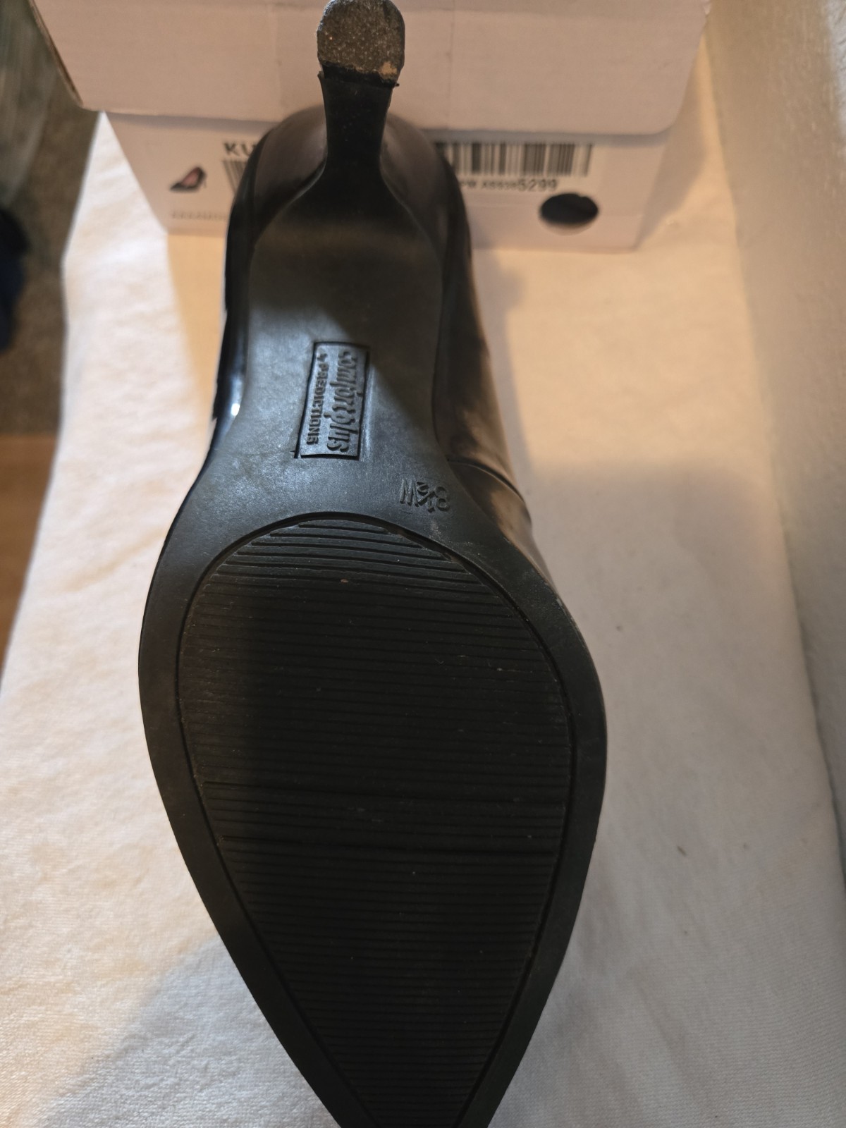 Womans Comfort Plus By Predictions Slip On Stiletto Pumps Size 8.5 Black