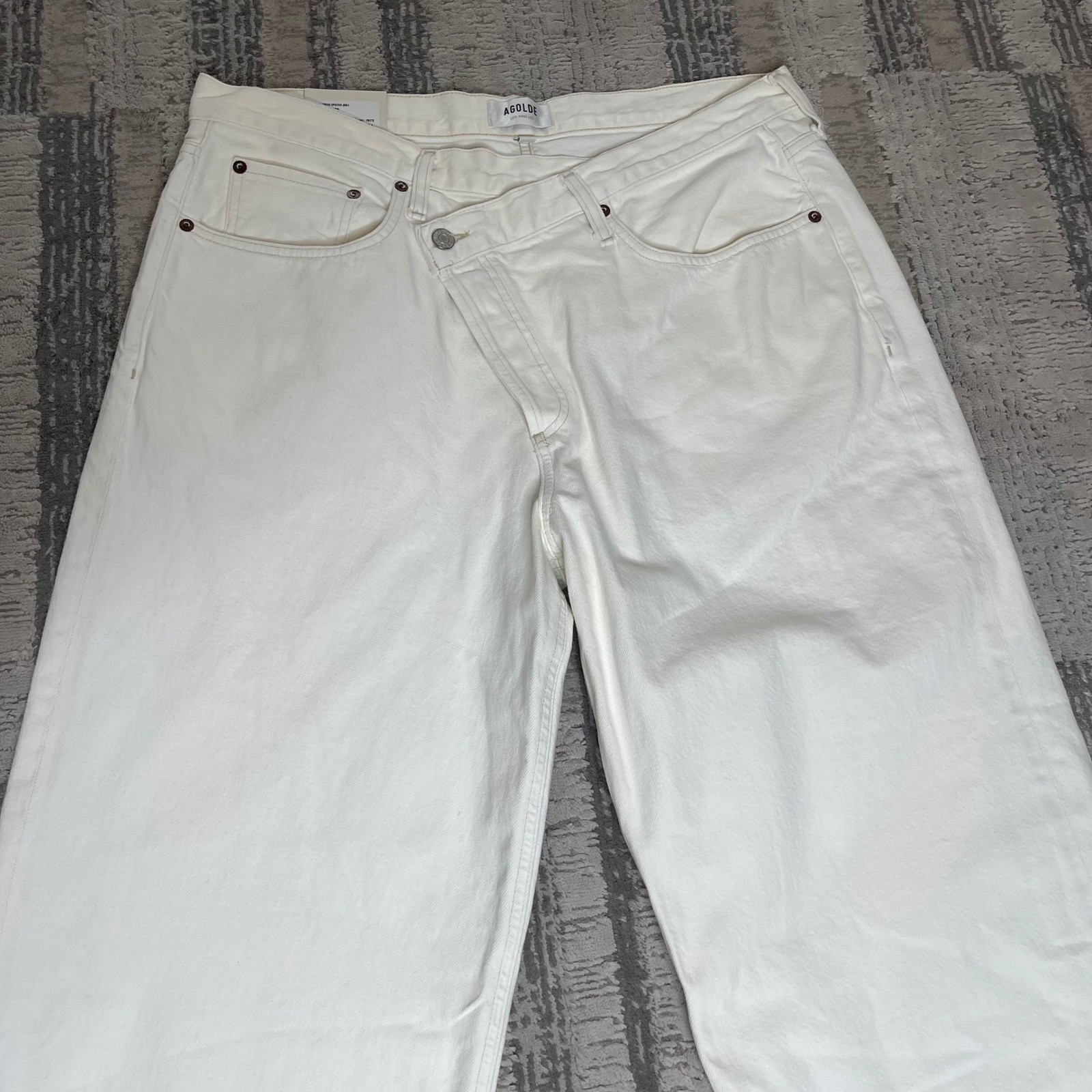 NEW AGOLDE Criss Cross Upsized Jean Paste White Wide Leg A097-1183 Size W34xL30