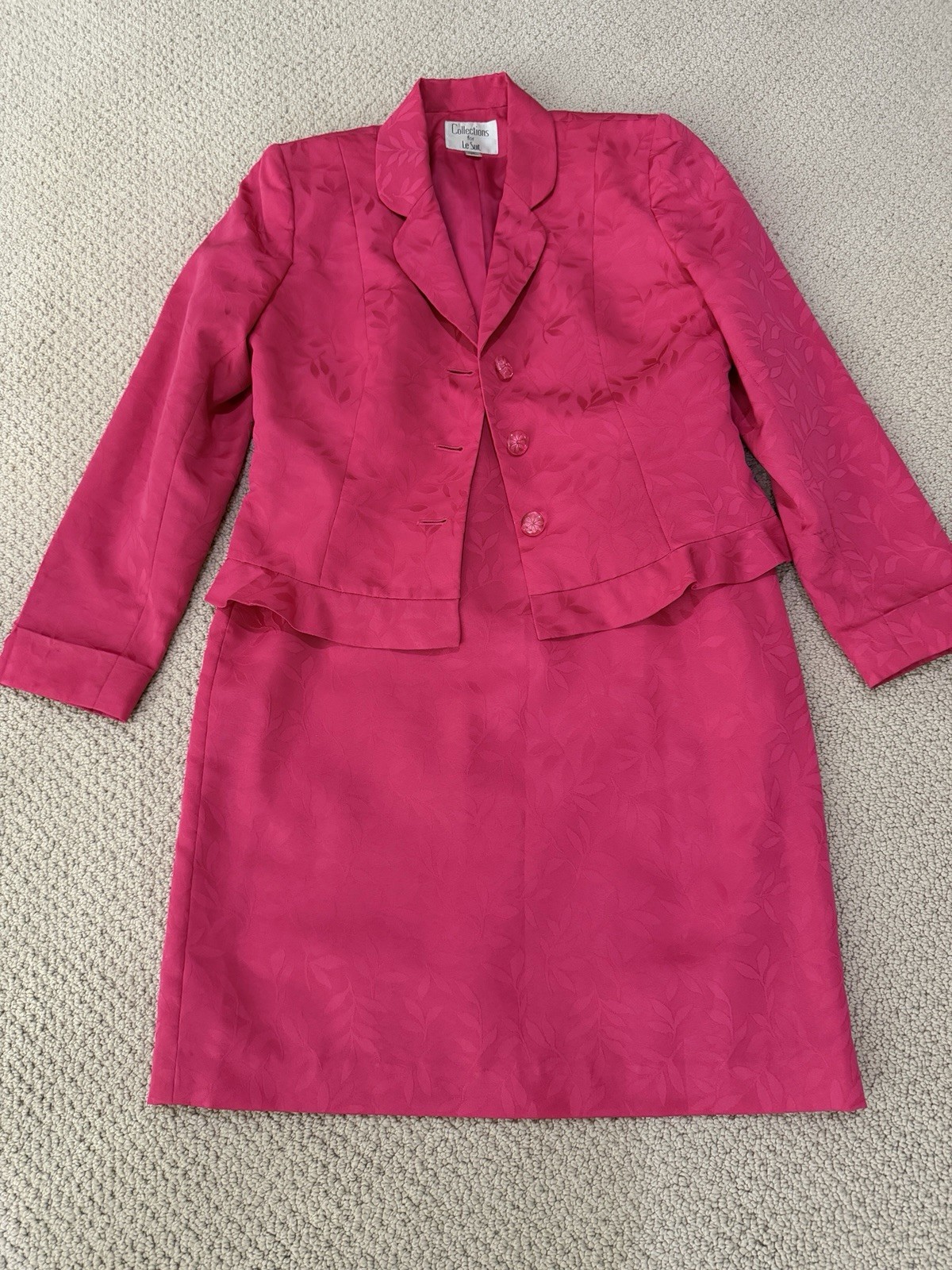 collection for Le Suit women 2- piece skirt suits size 10