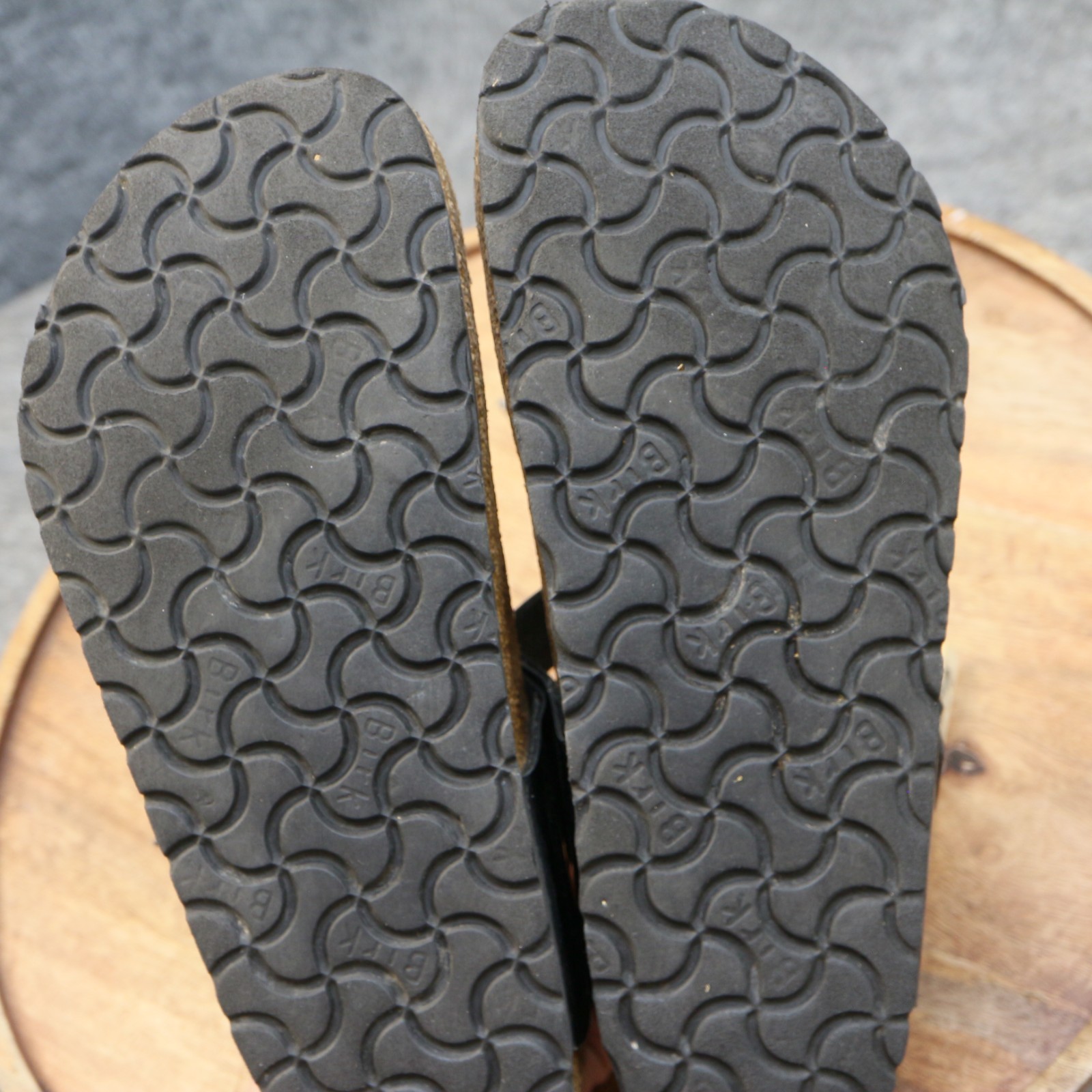 Birkenstock Womens Gizeh Black Patent Birko Flor Thong Sandals Size 38 US 7 Reg.
