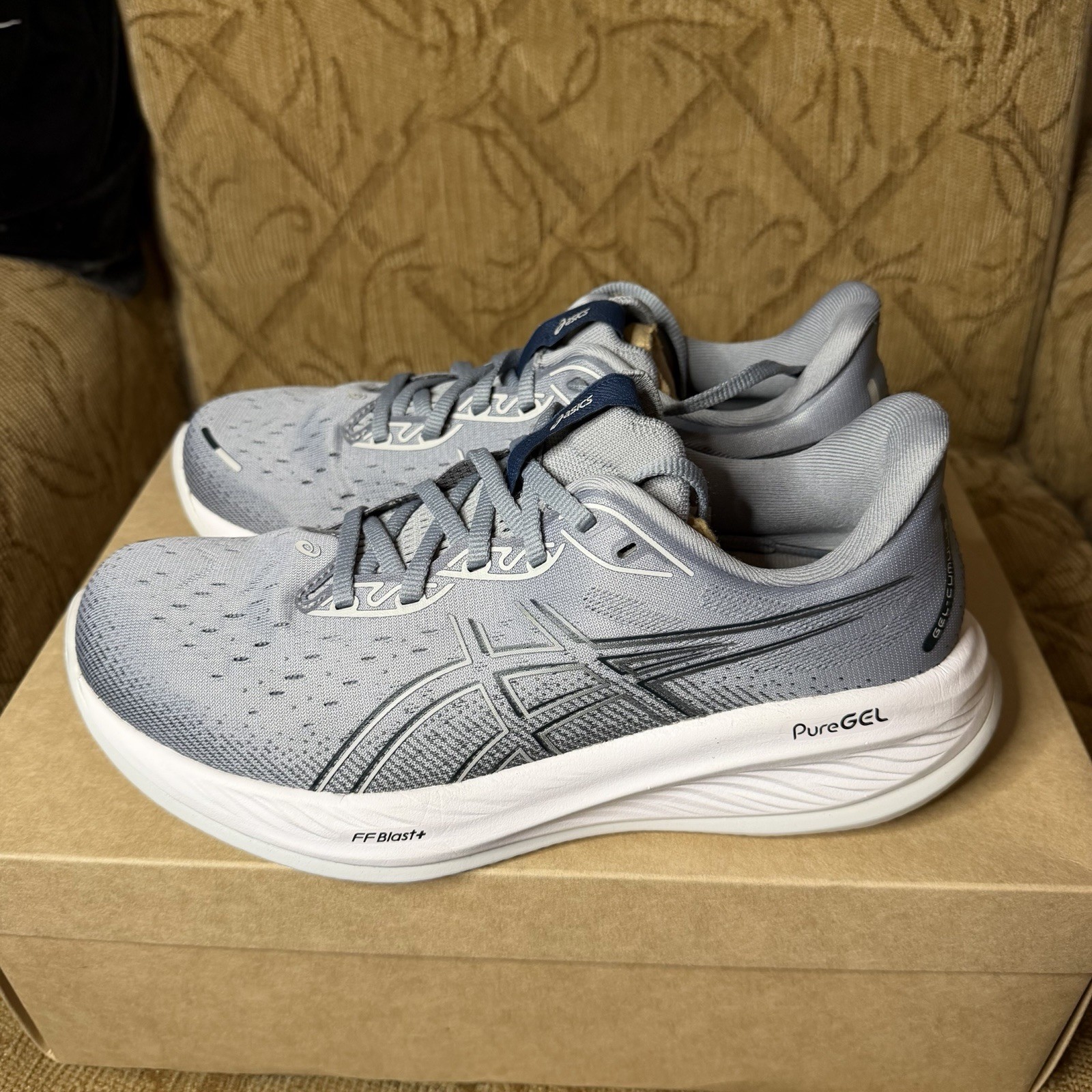 Asics Gel Cumulus 26 Men’s Size 8 Sheet Rock / Concrete 1011B792 (No insoles)