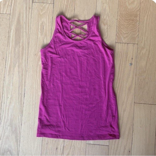 Old Navy XS Pink Solid Sleeveless Scoop Neck Tank Crisscross Straps