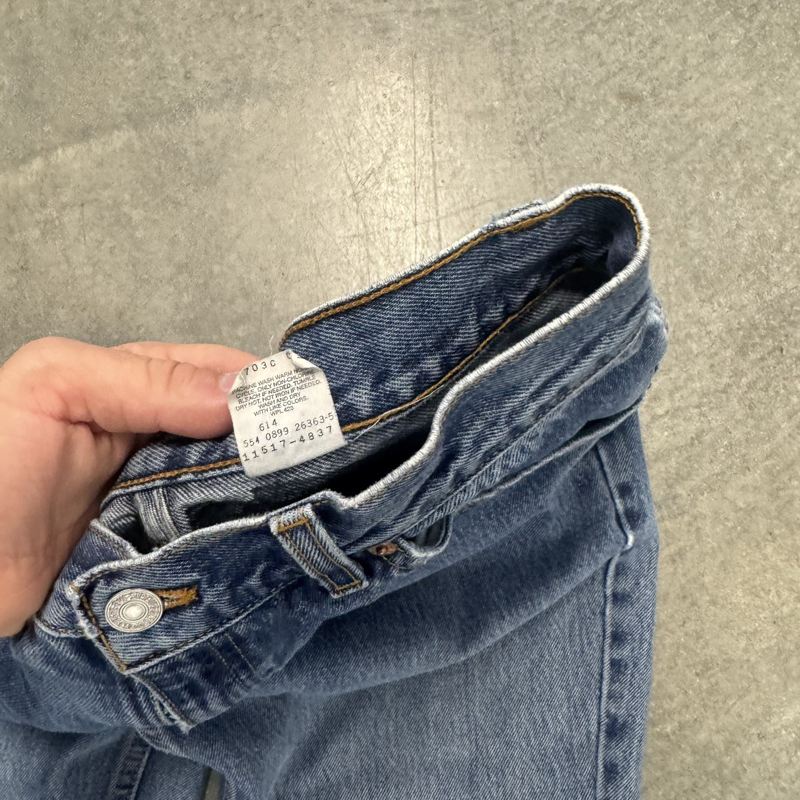 VTG Woman’s Levi’s 517 Bootcut Low Rise Blue Jeans Cotton Medium Wash 28 x 28