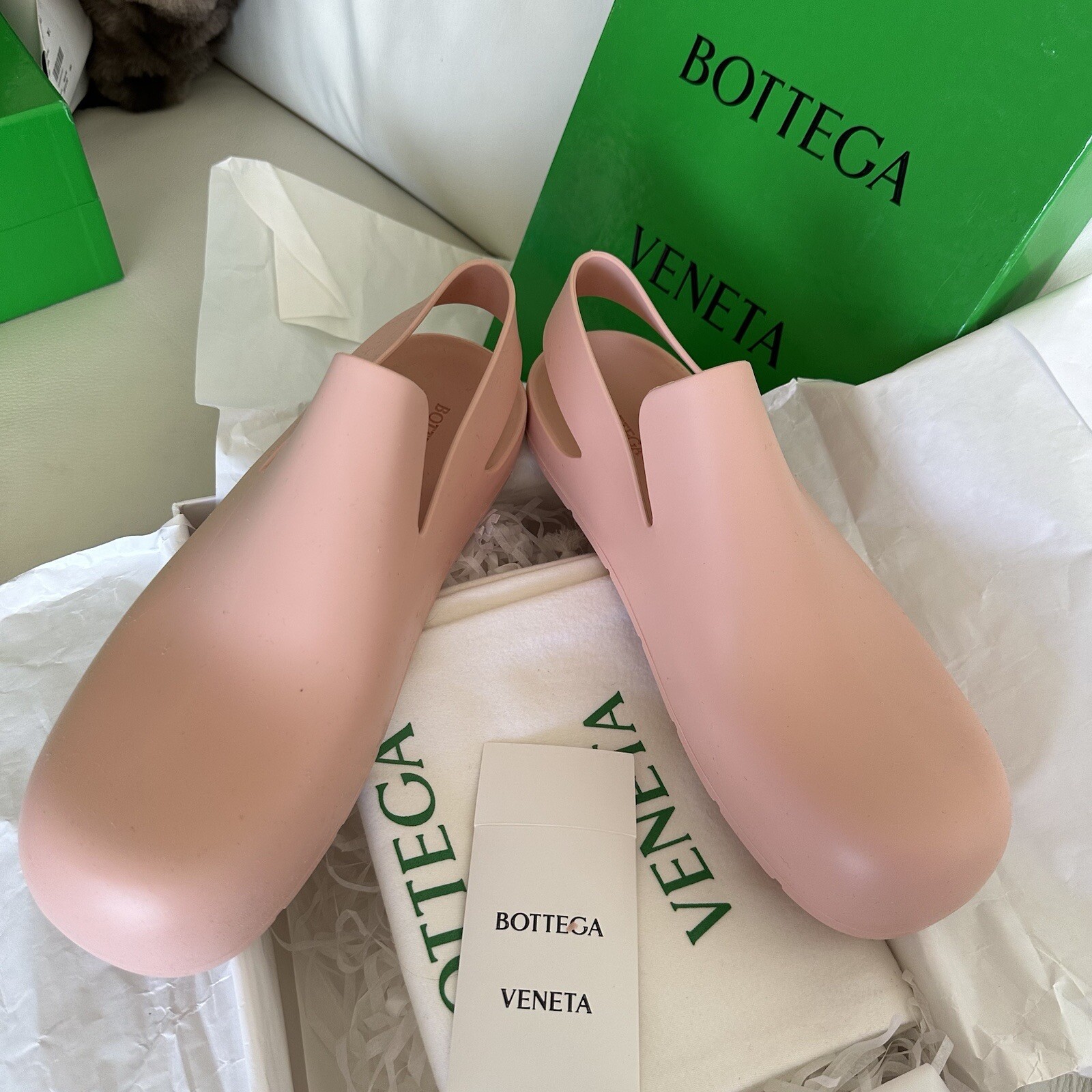 NEW BOTTEGA VENETA PUDDLE SANDALS SLINGBACK RUBBER Peachy Size 39 US 9