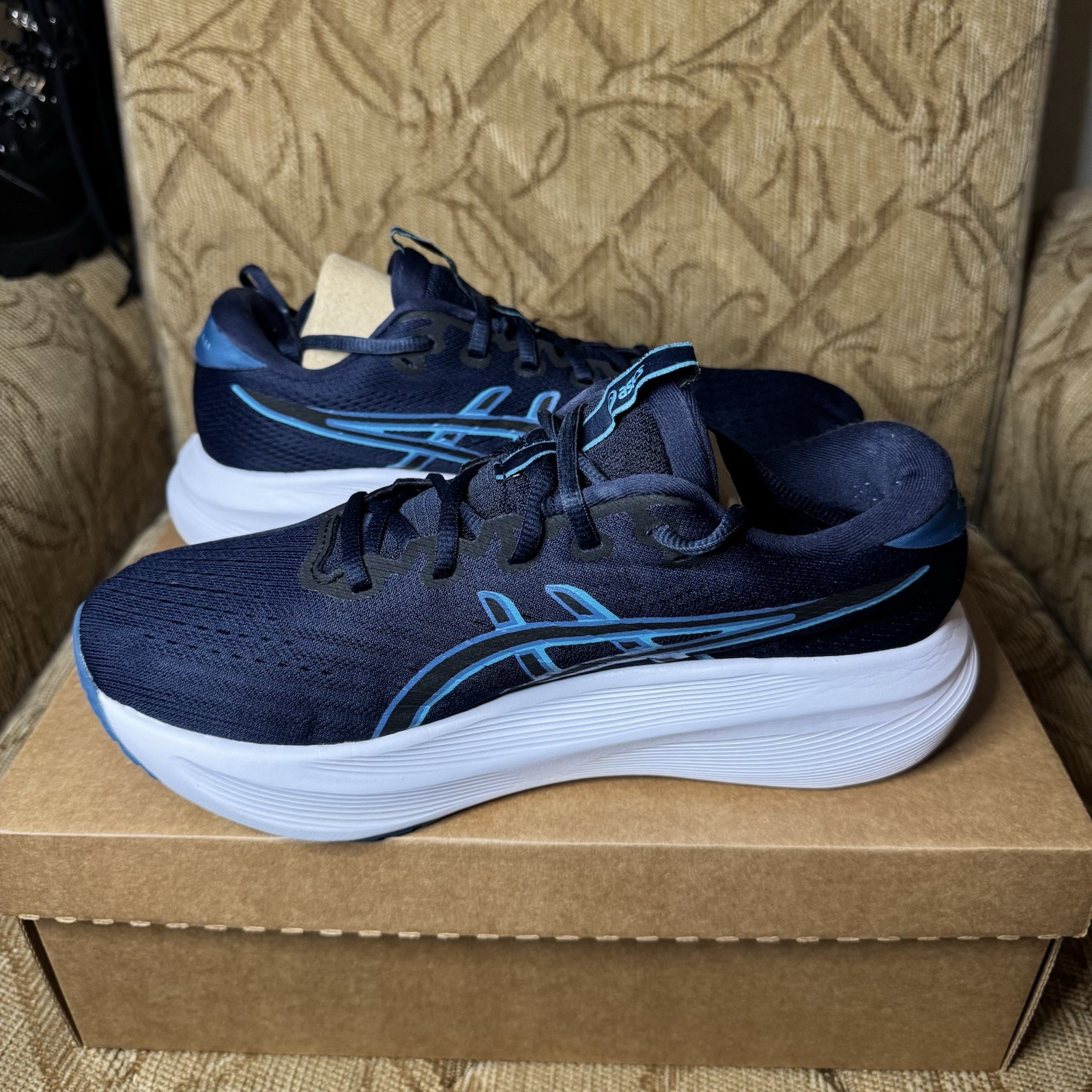 Asics Gel-Excite 11 Midnight Winter Sea 1011C080-402 Men’s Size 8.5