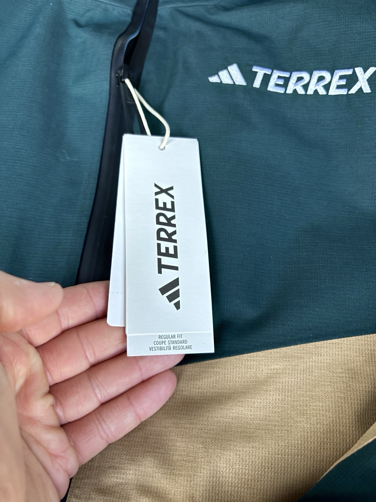 Adidas Terrex Xperior 2 Layer Lined Gore-Tex Performance Jacket JN3086, Men’s M