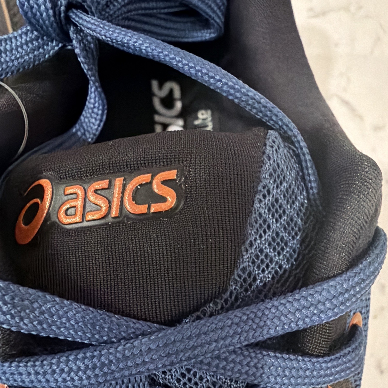 ASICS Men’s Athletic Ezeride Low Top Lace-Up Sneakers Blue/Bronze 1011B788-400
