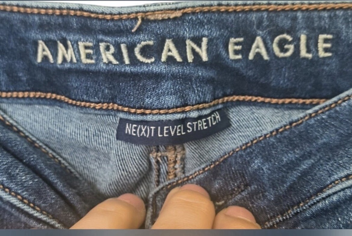 American EagleSize 16 Next Level Stretch Skinny Jeans Distressed Ripped Raw Hem
