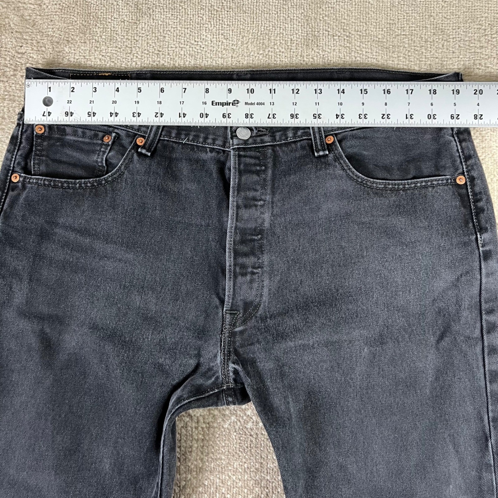 Levi’s 505 Regular Fit Classic Straight Leg Black Denim Jeans Mens 38X30
