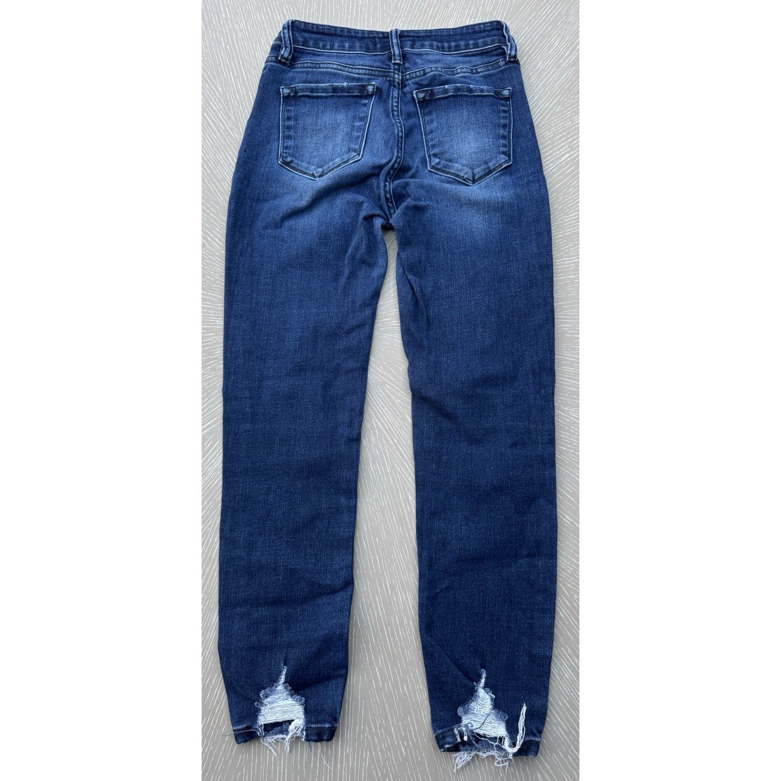 KanCan Signature Mid-Rise Ankle Skinny Jeans Size 24 VBK1575AA Frayed Raw Hem