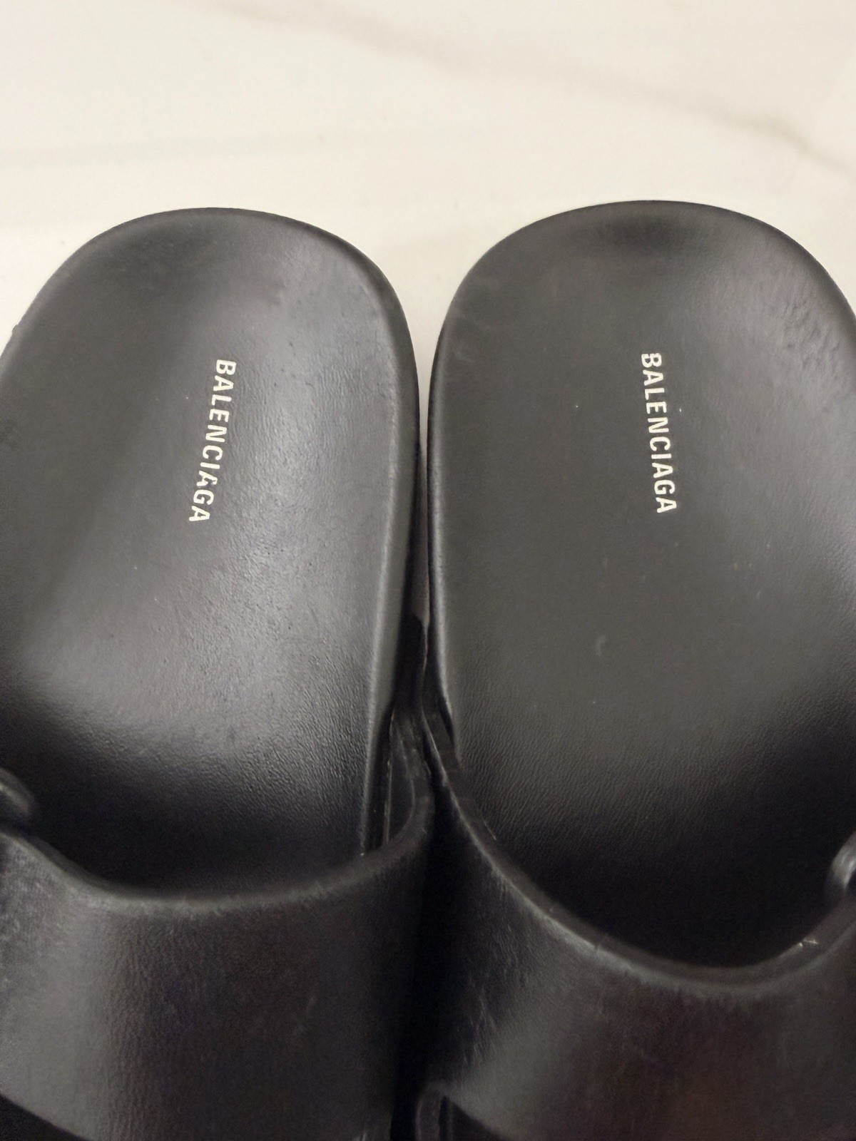 BALENCIAGA women’s Mallorca Leather platform sandals black size 37 US 7