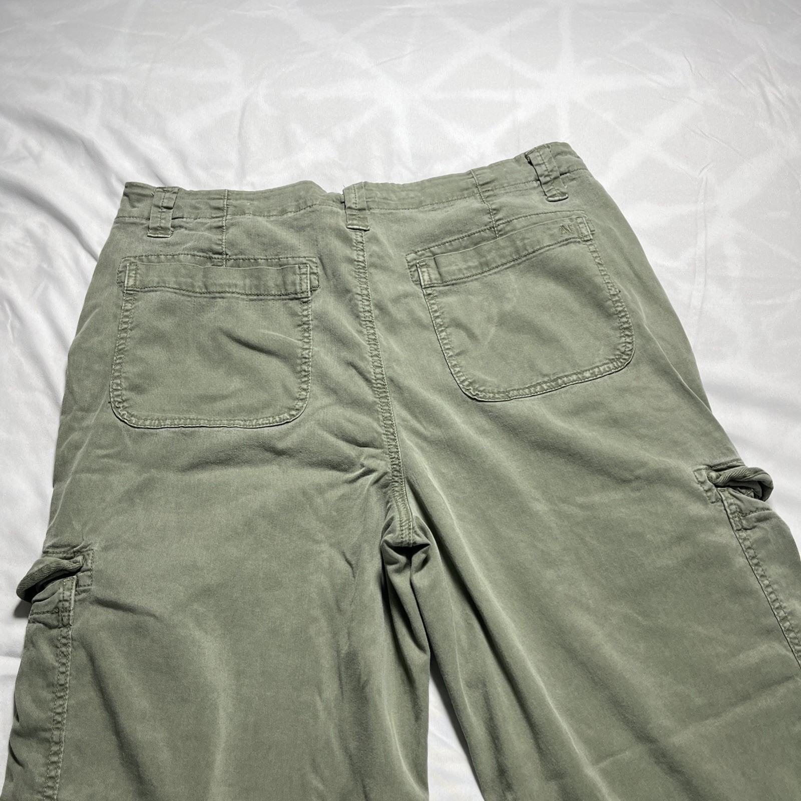 American Eagle Women’s Cargo Stretchy Pants Lot Of 2 See Details & Photos Sz 14